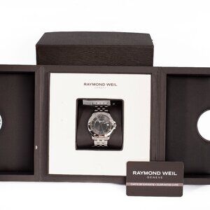 Men's Raymond Weil Tango 39mm Steel Date Grey Dial Quartz Watch 5599